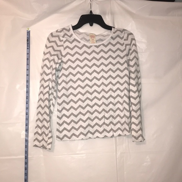 Puffer Vest with Shirt , Girls Sz 14/16❄️☃️🌨 - Picture 5 of 5